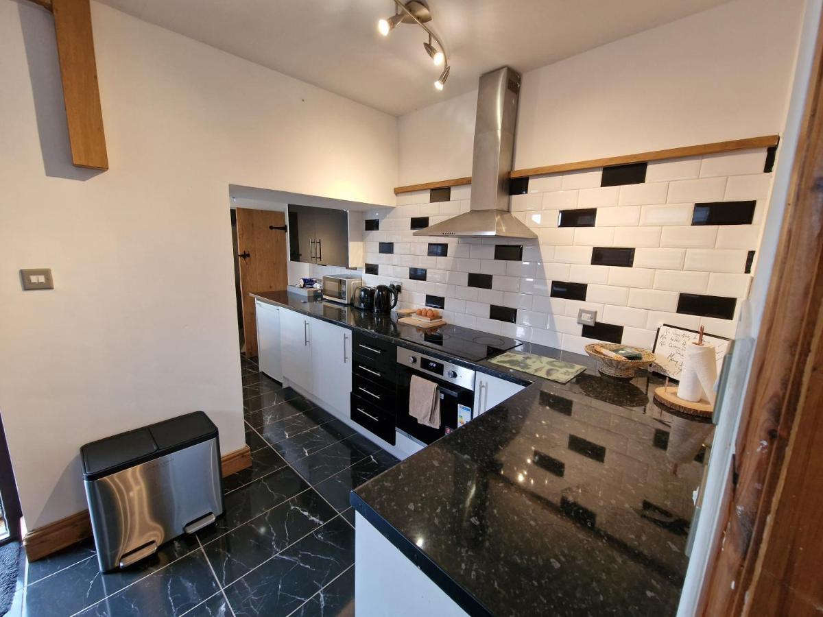 Lennon cottage Hale  Esterno foto
