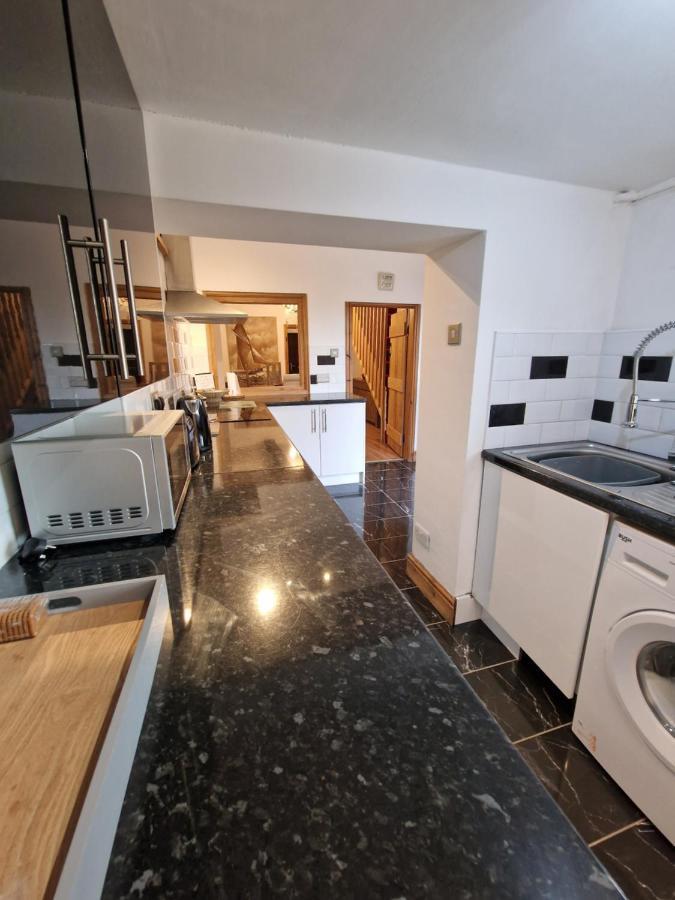 Lennon cottage Hale  Esterno foto