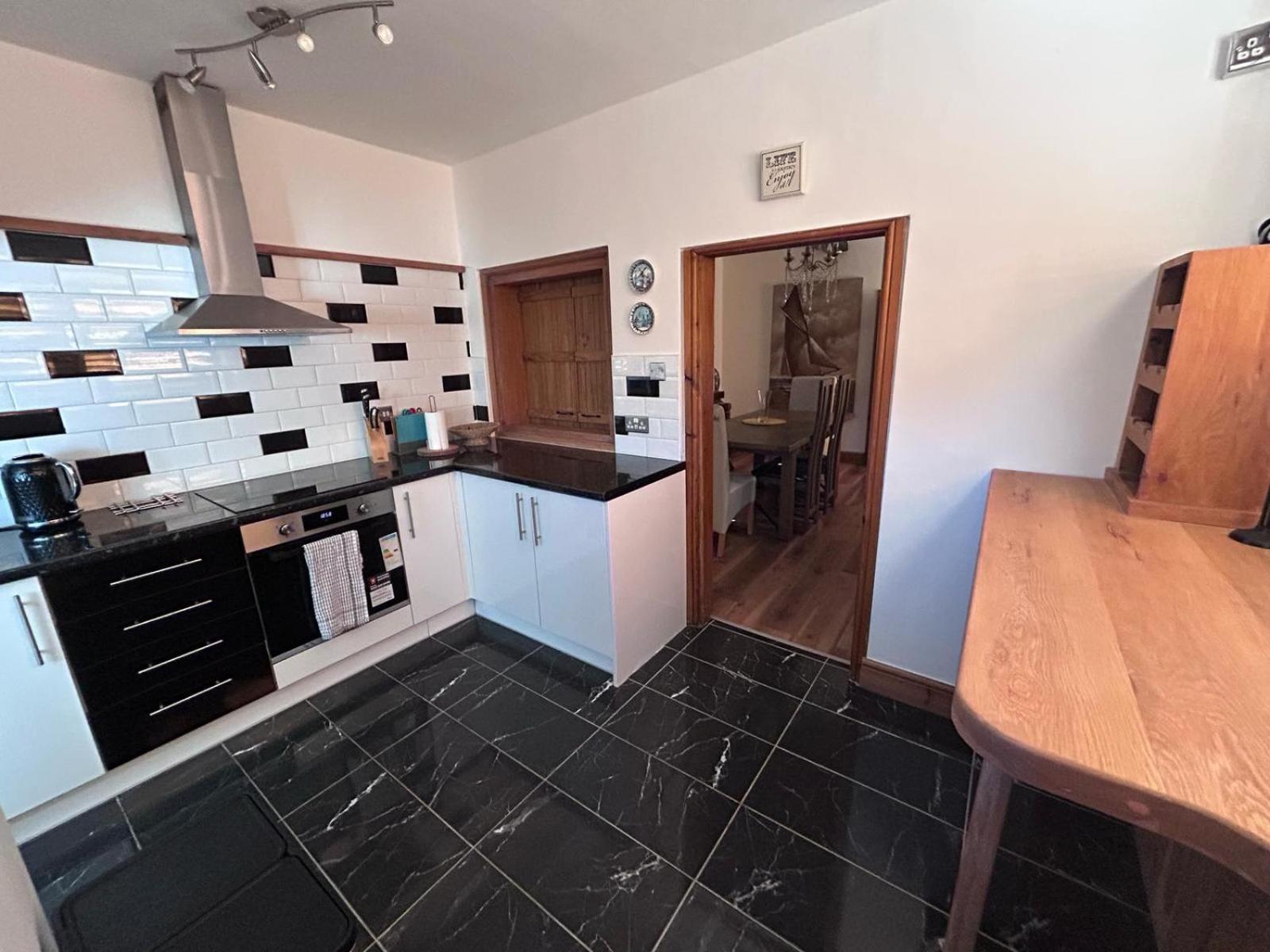 Lennon cottage Hale  Esterno foto